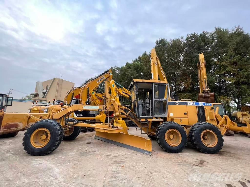 SEM 919 Vejhøvle / Gradere