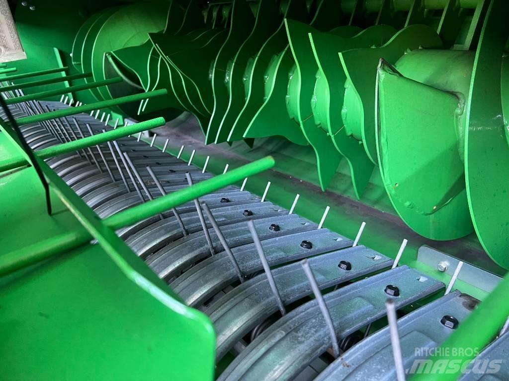 John Deere V461M Rundballe-pressere