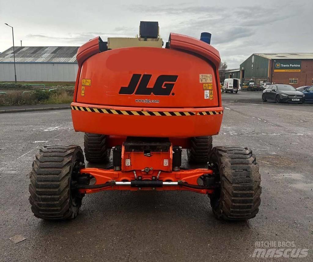 JLG 450 AJ Bomlifte med knækarm