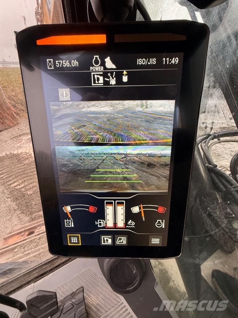 CAT 352 Gravemaskiner på larvebånd