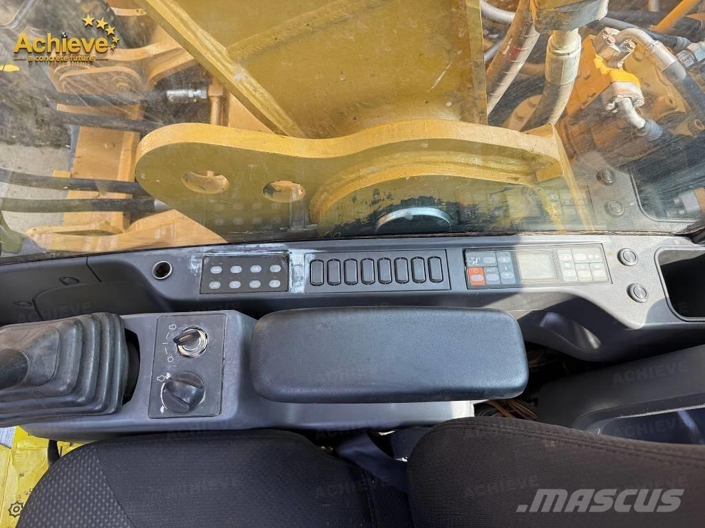 CAT 329 D2L Gravemaskiner på larvebånd