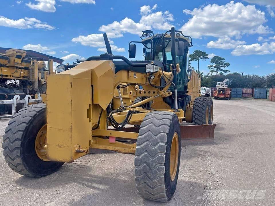 CAT 140 M 2 Vejhøvle / Gradere