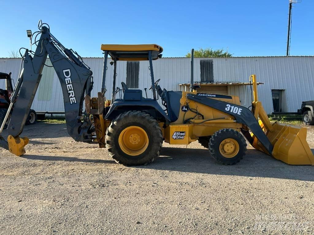 John Deere 310E Rendegravere