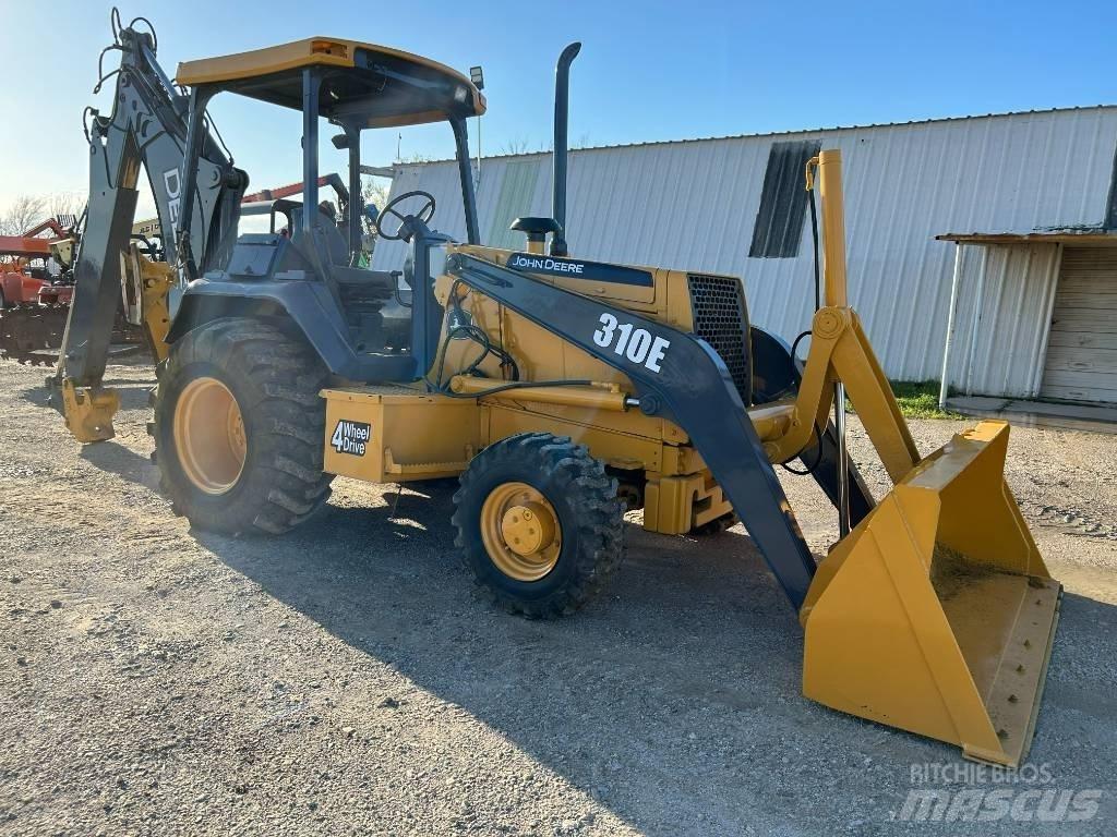 John Deere 310E Rendegravere