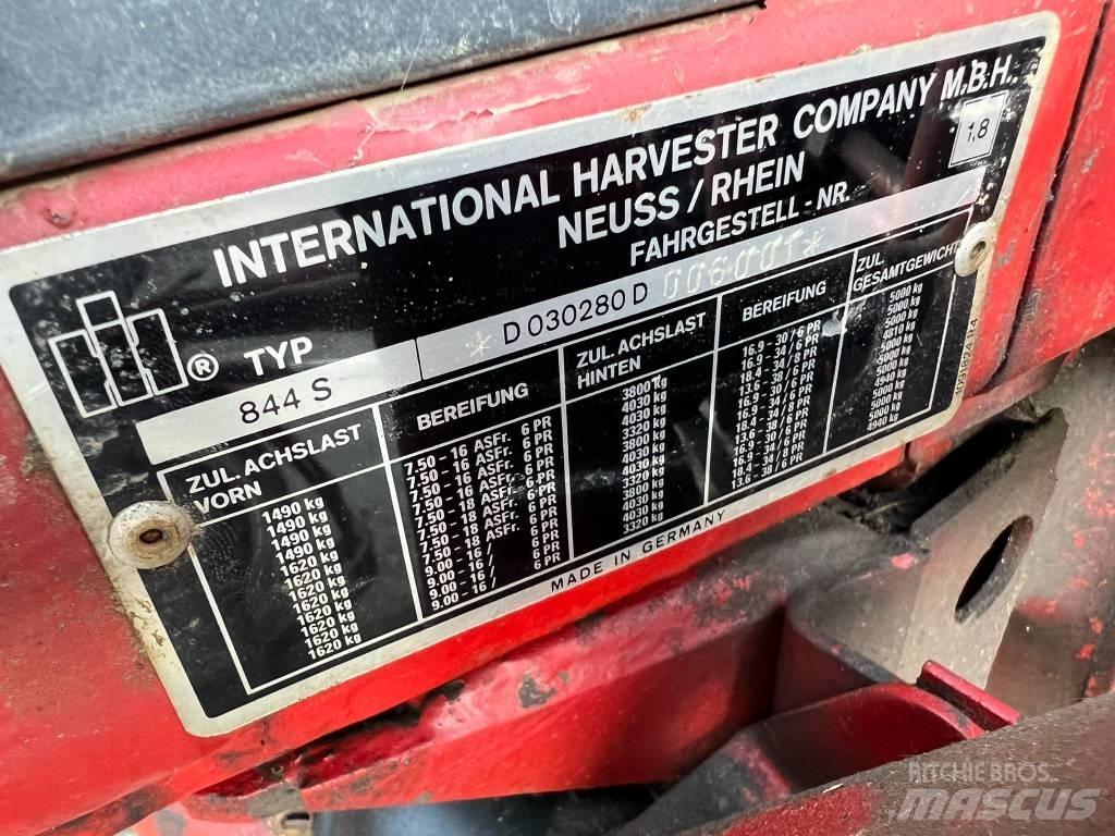 International 844xl Traktorer