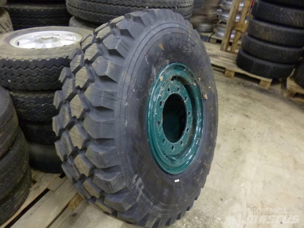 Michelin 395/85R20 Dæk, hjul og fælge