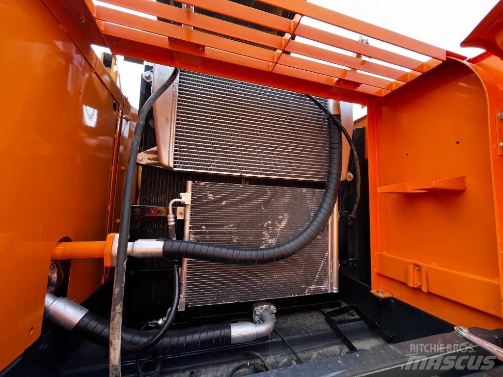 Hyundai R305LC-9T Gravemaskiner på larvebånd