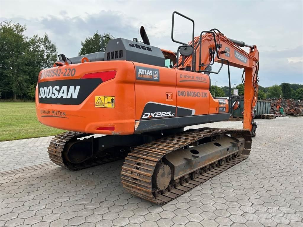 Doosan DX225LC-5 Gravemaskiner på larvebånd