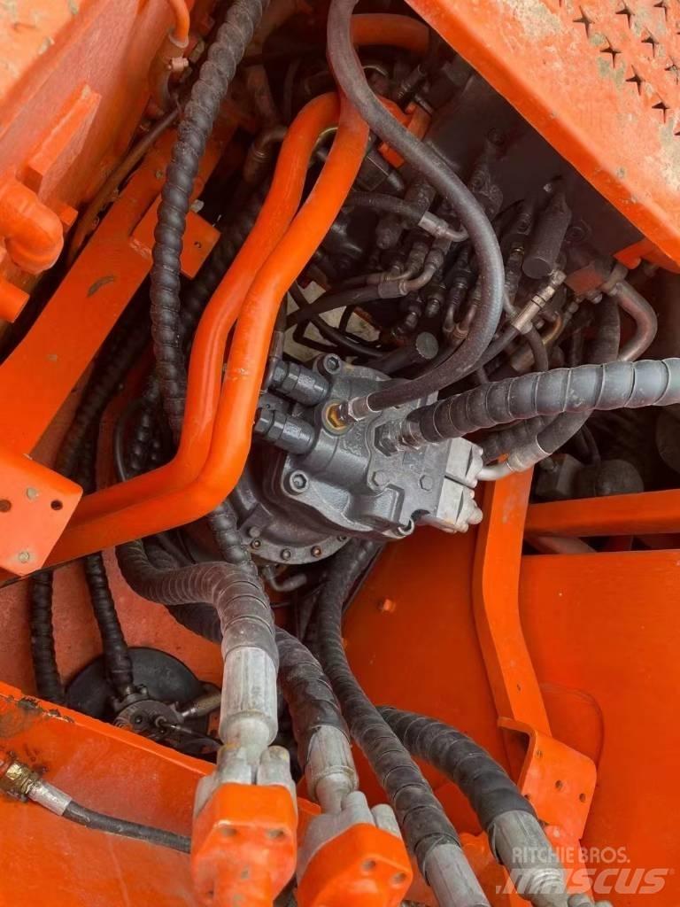 Doosan DH225LC-9E Gravemaskiner på larvebånd