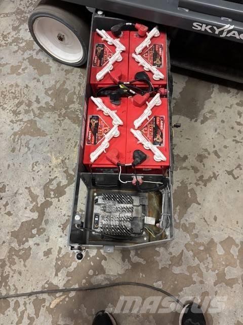 SkyJack SJ 4740 Saxlifte