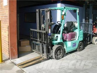 Mitsubishi FG25 Gaffeltrucks - andre