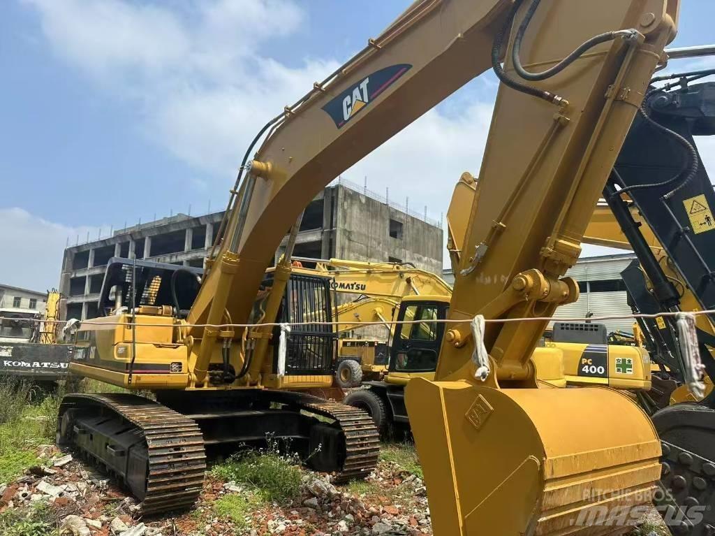 CAT 330 B L Gravemaskiner på larvebånd