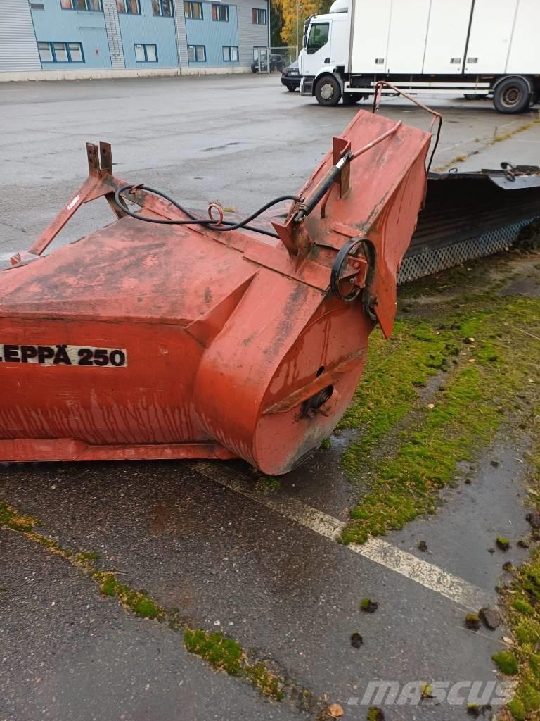 Leppä Leppä 250 Sneslynger