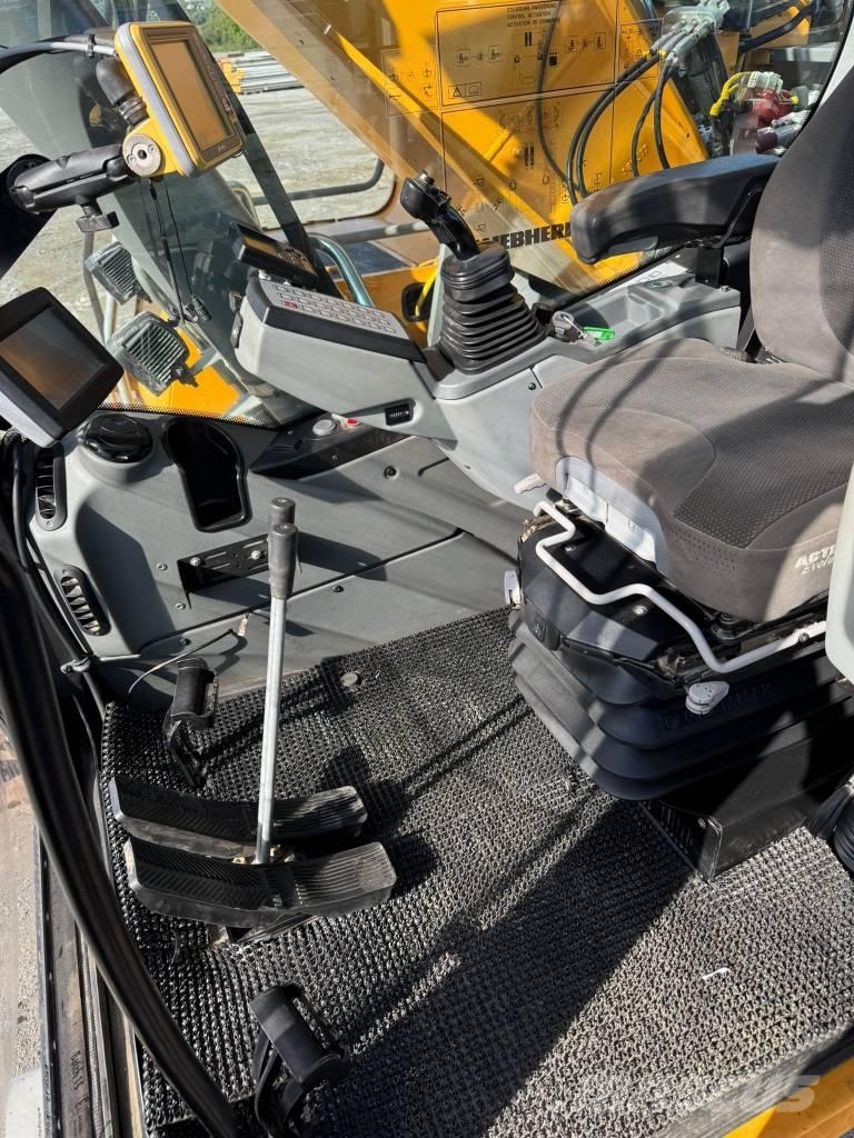 Liebherr R 936 LC Gravemaskiner på larvebånd
