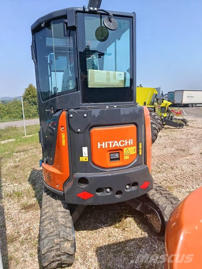 Hitachi ZX33U Gravemaskiner på larvebånd