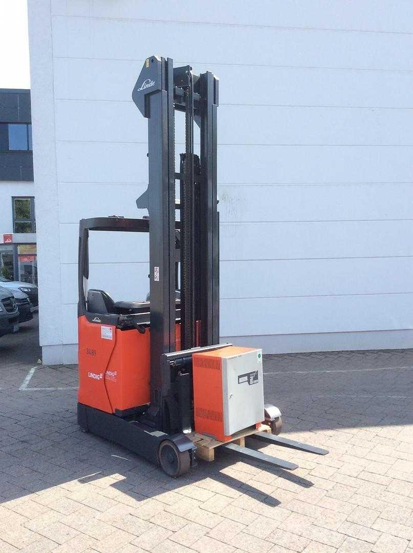 Linde R14 Reachtruck