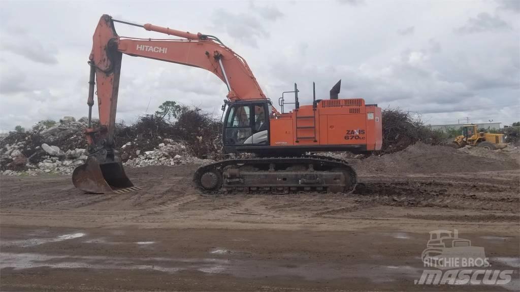 Hitachi ZX 670 Gravemaskiner på larvebånd