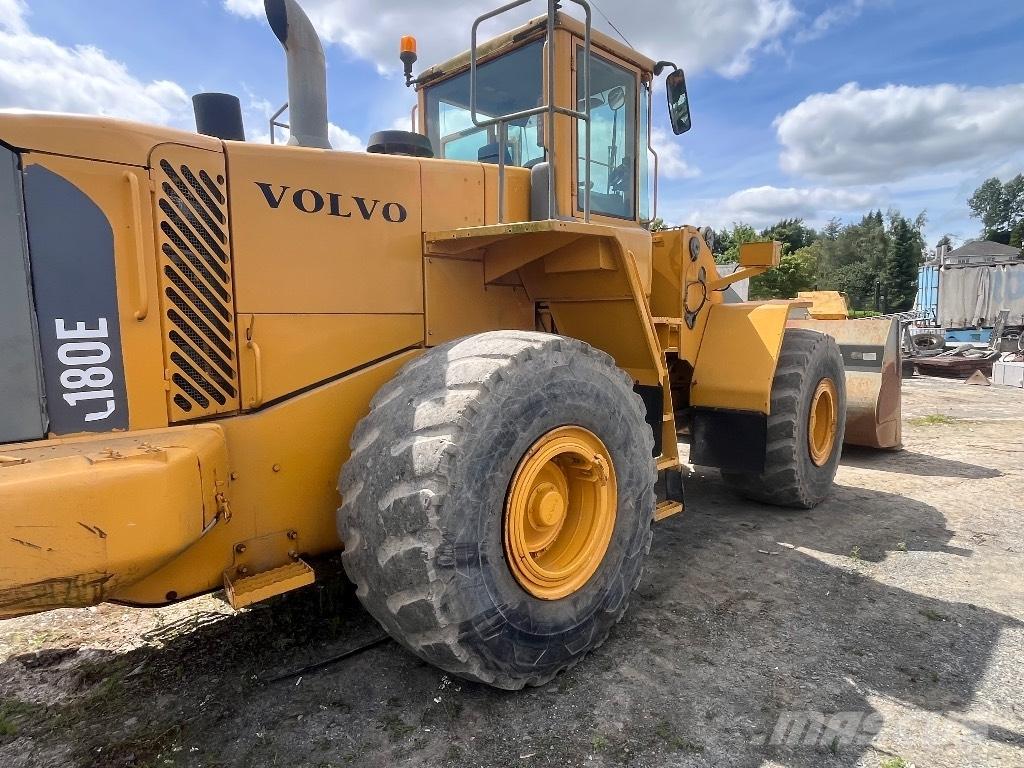 Volvo L 180 E Læssemaskiner på hjul