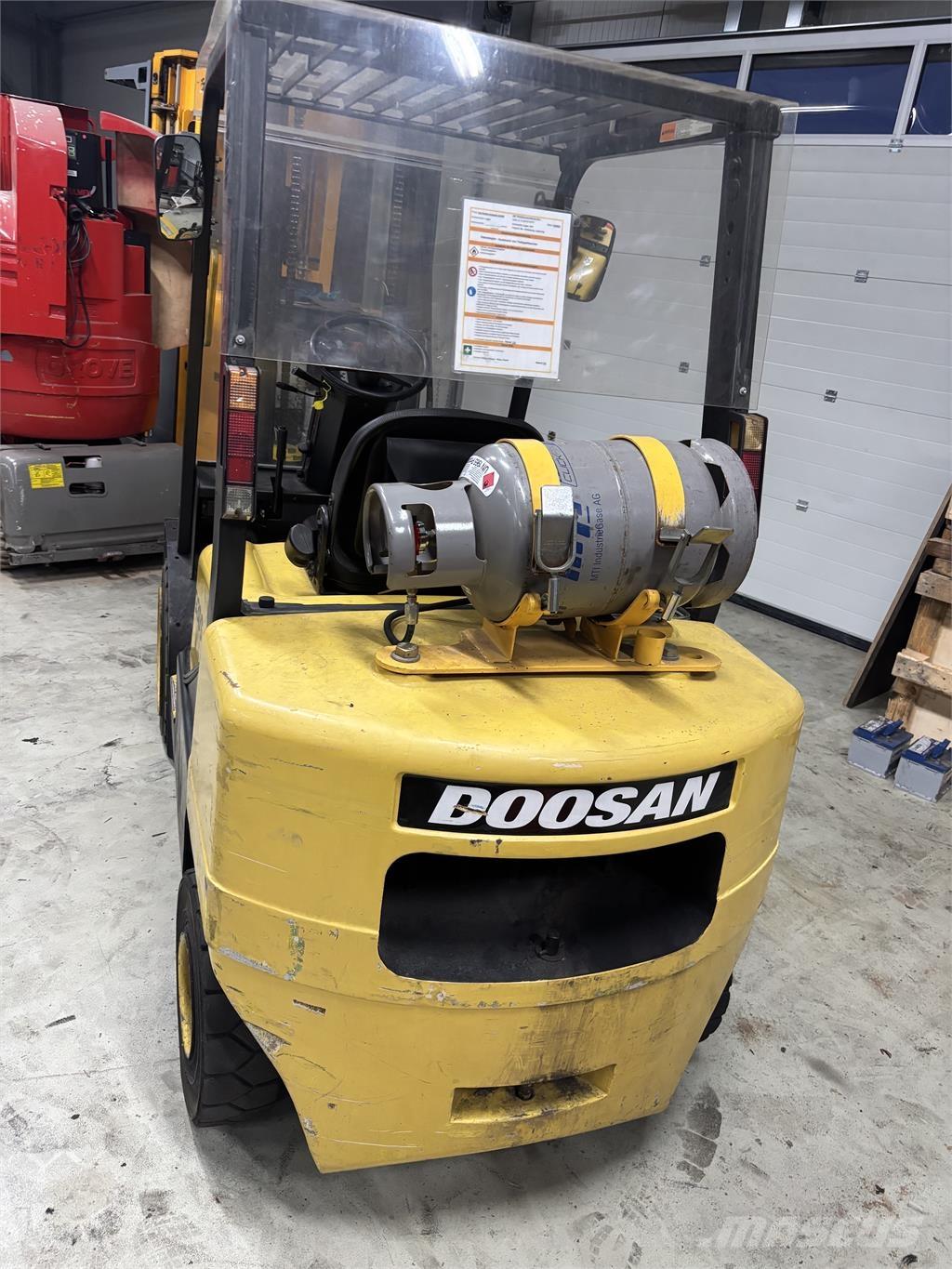Doosan G30 LPG gaffeltrucks