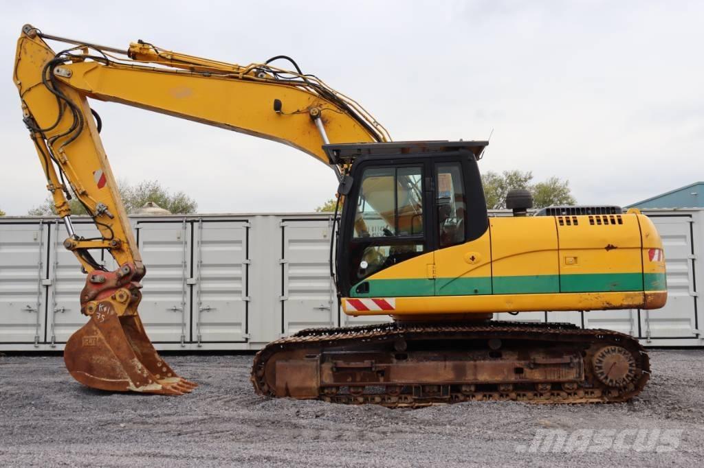 CAT 323 D Gravemaskiner på larvebånd