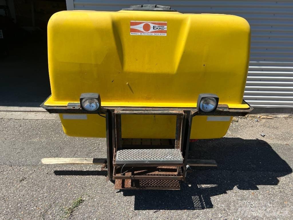 Ekko Front Tank Liftsprøjter