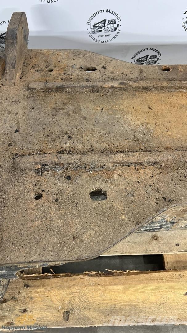 Komatsu 845 Andre komponenter