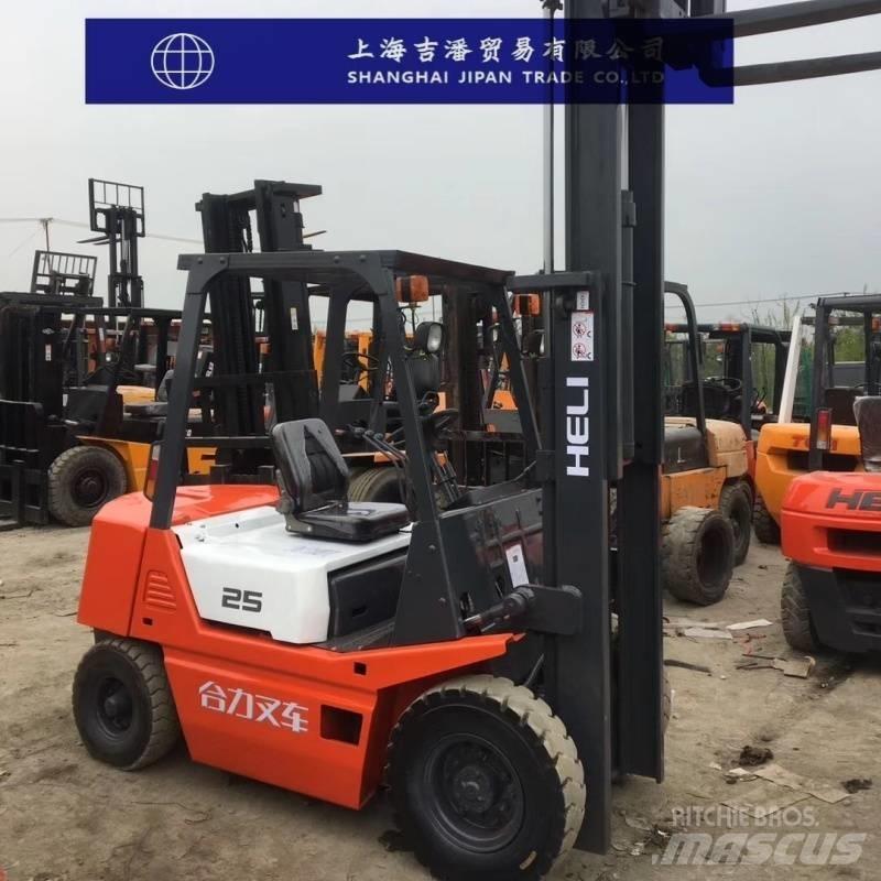 Heli k25 Diesel gaffeltrucks