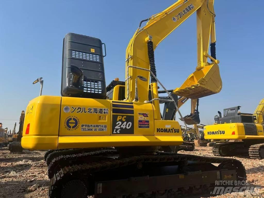 Komatsu PC 240 Gravemaskiner på larvebånd
