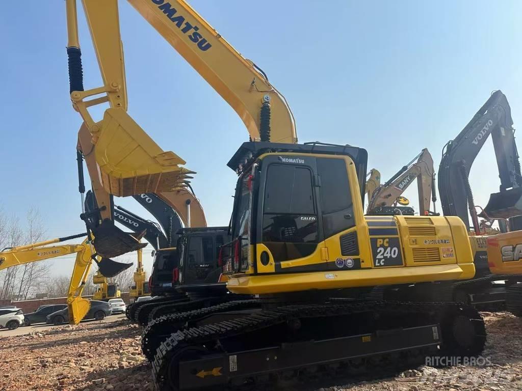 Komatsu PC 240 Gravemaskiner på larvebånd
