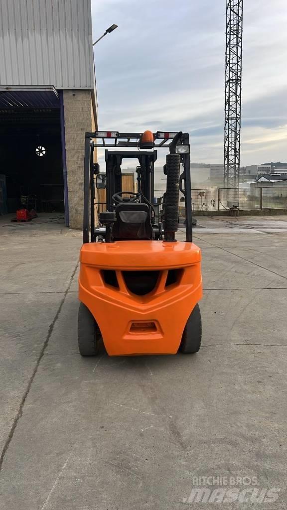 Doosan D 30 G Diesel gaffeltrucks