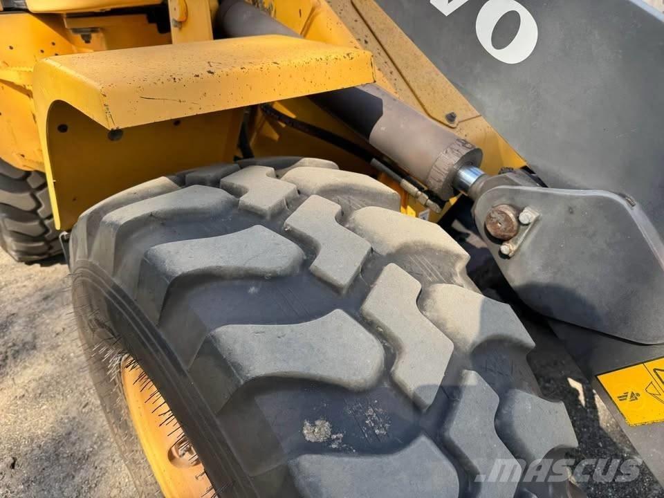 Volvo L 30 G Læssemaskiner på hjul