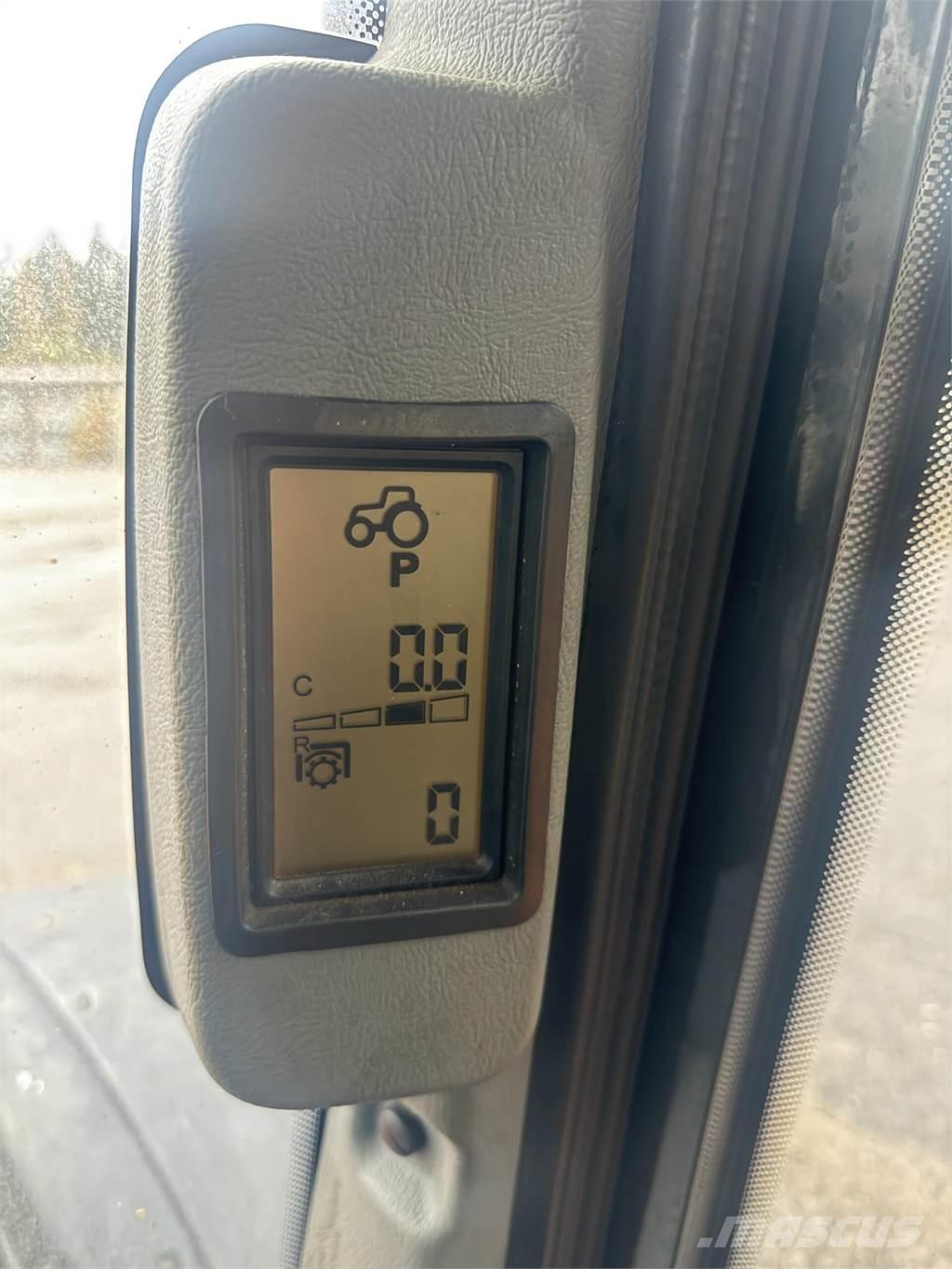 Valtra N142 Traktorer