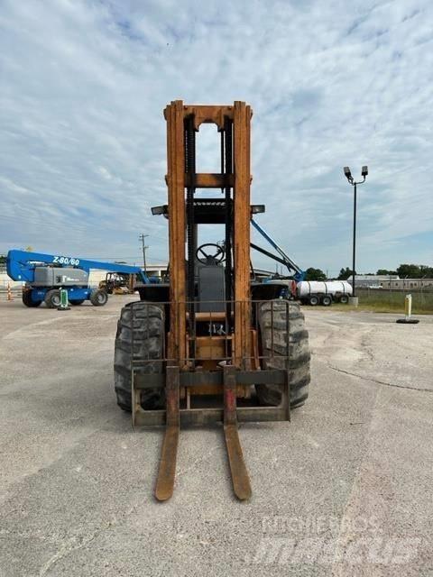 CASE 586H Terrængående gaffeltruck