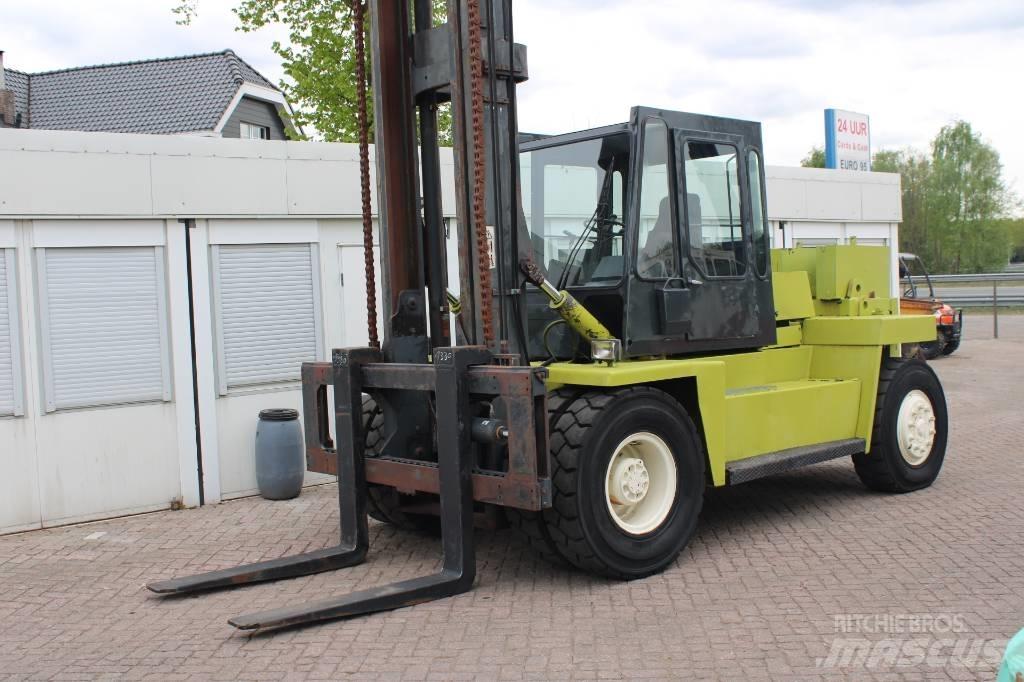 Clark DPL 136 Diesel gaffeltrucks