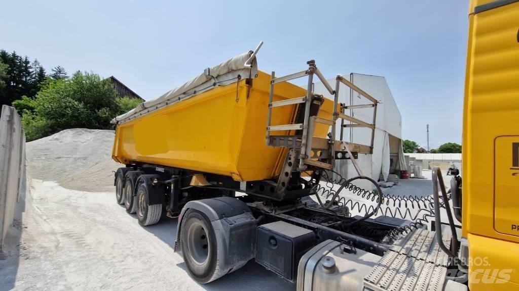 Schmitz SKI 24 Semi-trailer med tip