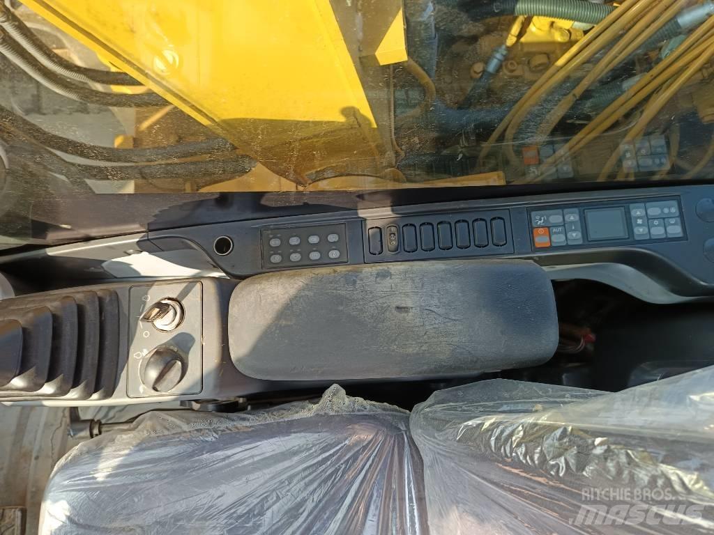 CAT 312 D2 Gravemaskiner på larvebånd