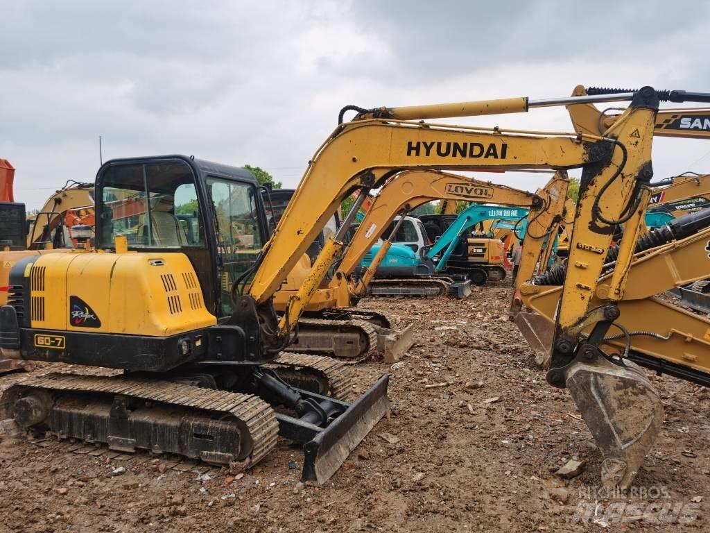 Hyundai R60 Gravemaskiner på larvebånd