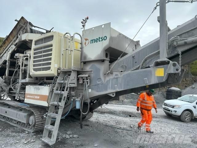 Metso LT 300 HP Mobile knusere