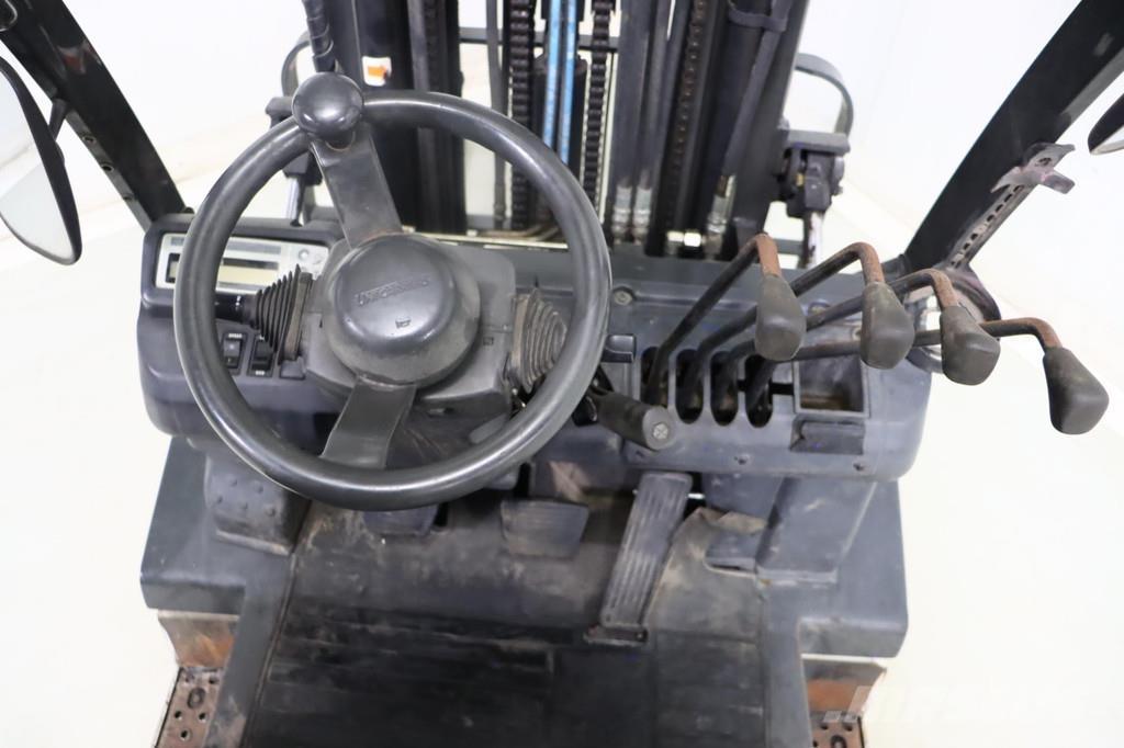 Nissan U1D2A20LQ LPG gaffeltrucks