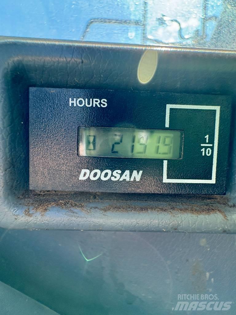Doosan DX 140 LCR Gravemaskiner på larvebånd