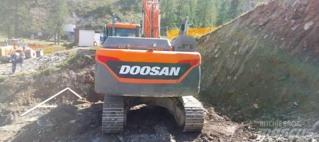 Doosan DX 235 Gravemaskiner på larvebånd