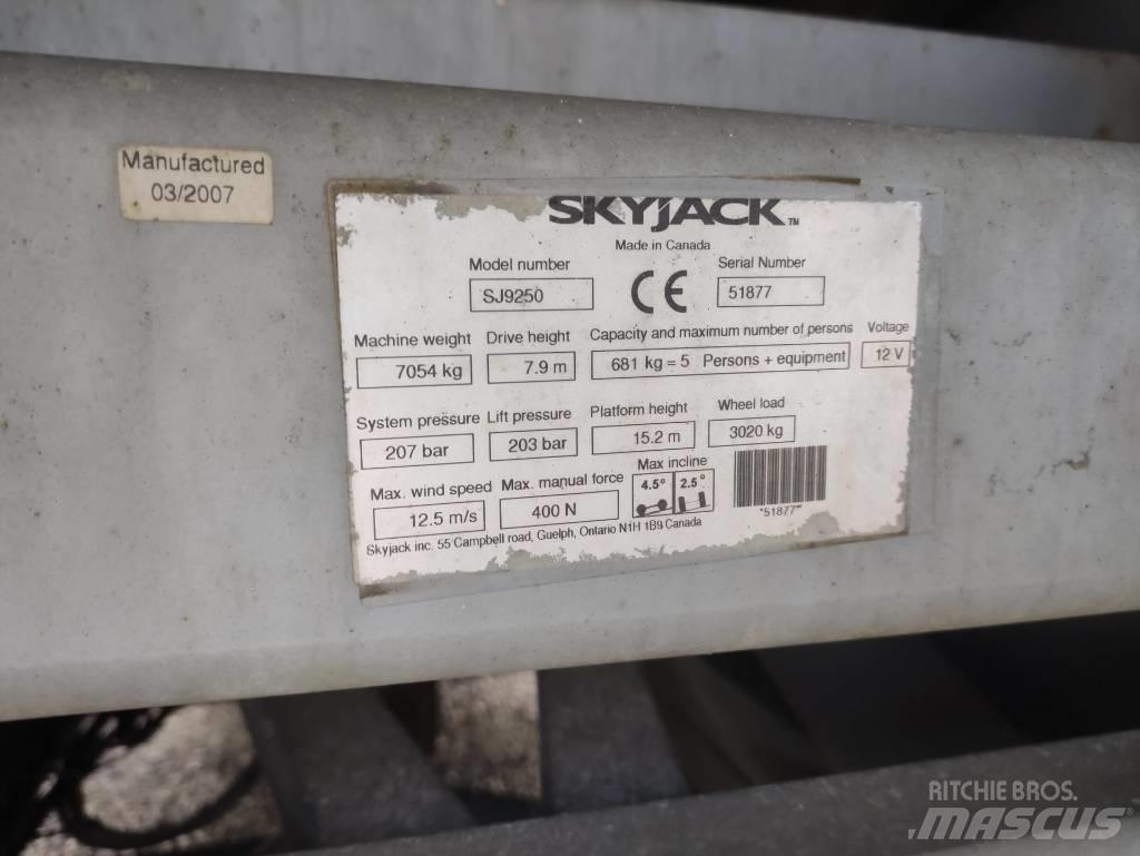 SkyJack SJ 9250 Saxlifte