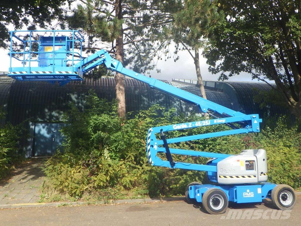 Genie Z45/25JBI Bomlifte med knækarm