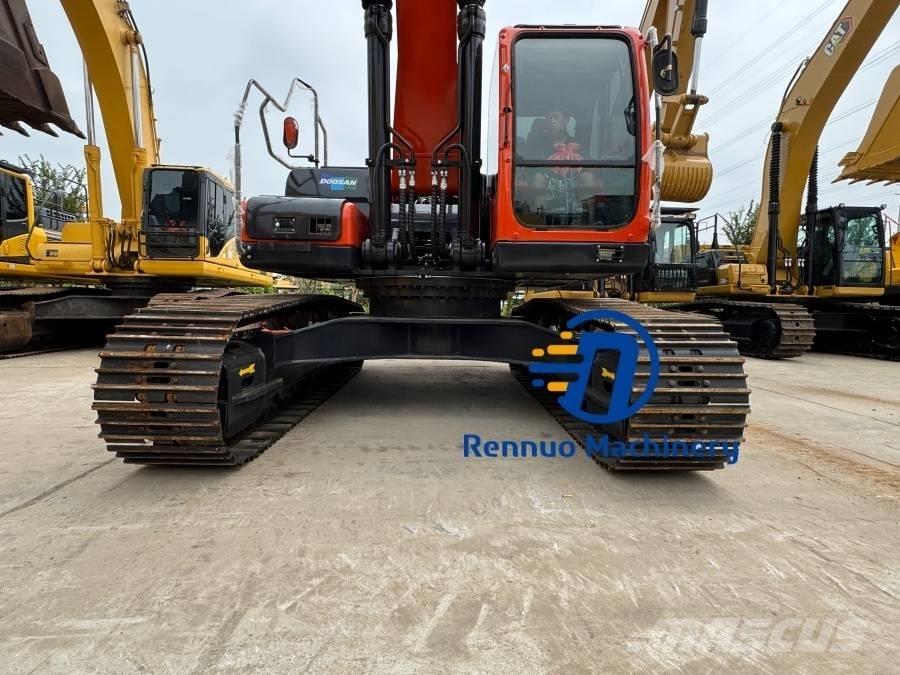 Doosan DX 340 Gravemaskiner på larvebånd
