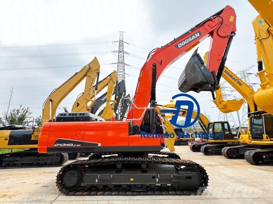 Doosan DX 340 Gravemaskiner på larvebånd