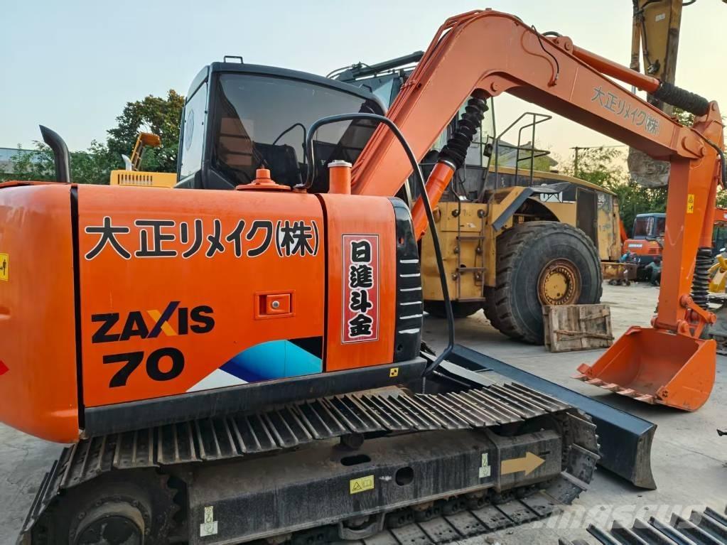 Hitachi ZX 70 Midi-gravemaskiner 7t - 12t