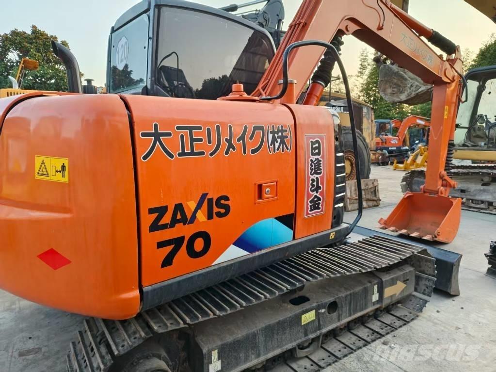 Hitachi ZX 70 Midi-gravemaskiner 7t - 12t