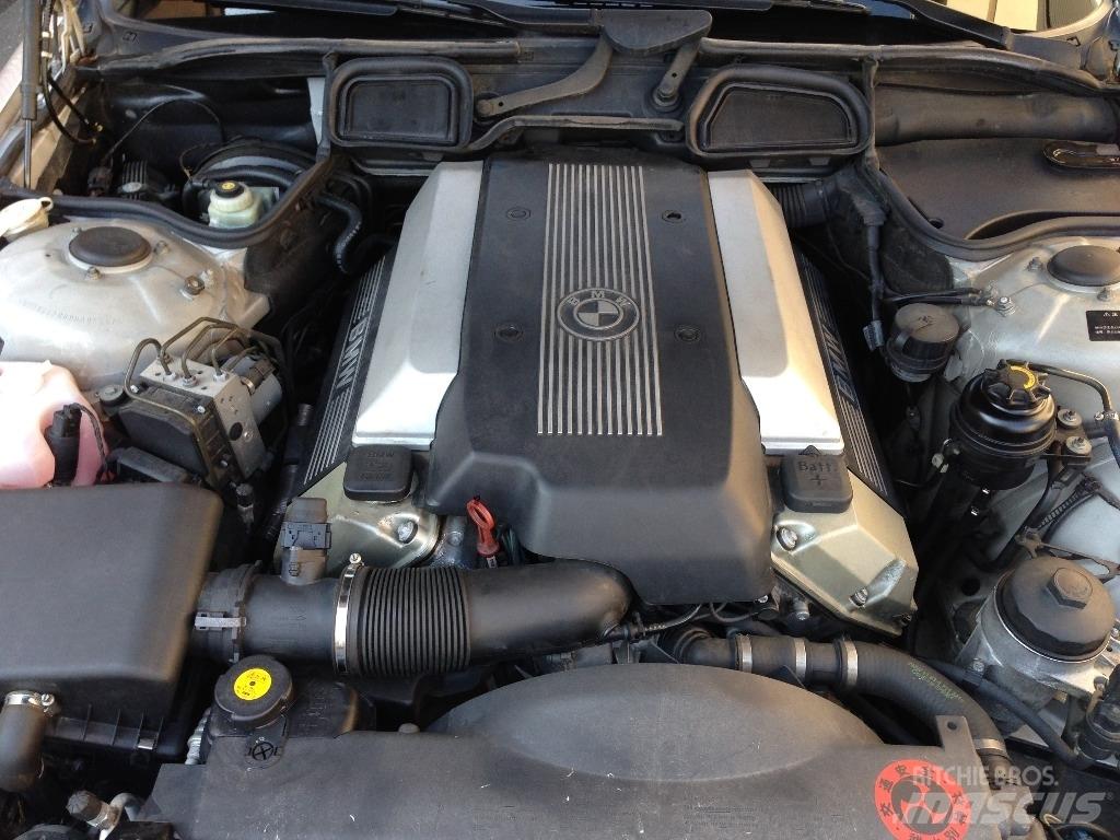 BMW GH-GG35 Biler