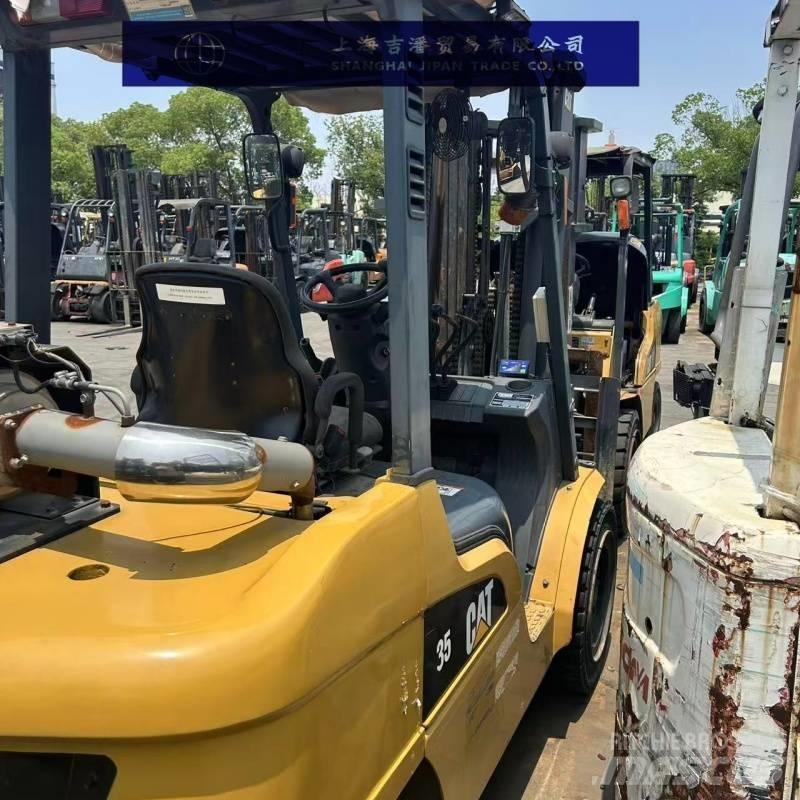 CAT 35 Diesel gaffeltrucks