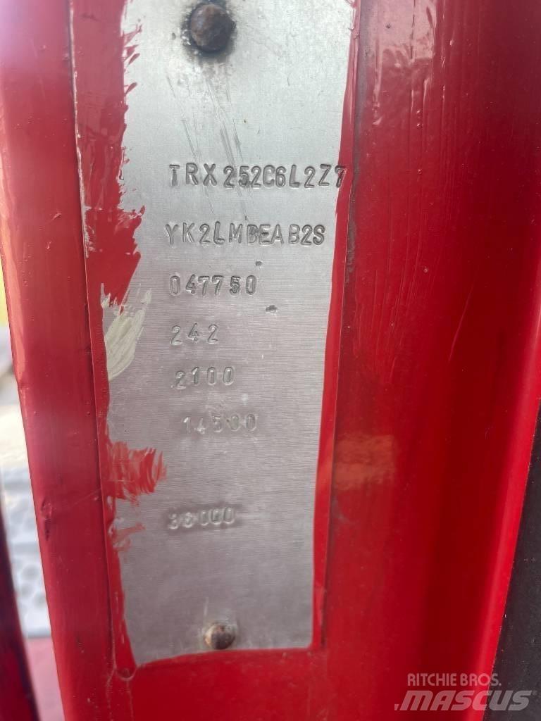 Kalmar TRX252 Terminaltraktorer